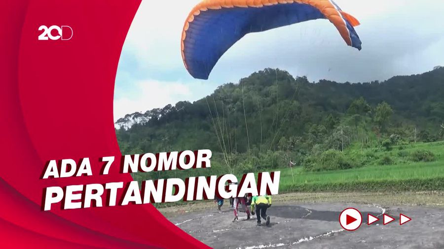 Melihat Puluhan Atlet Lomba Paralayang di Porprov Jawa Timur