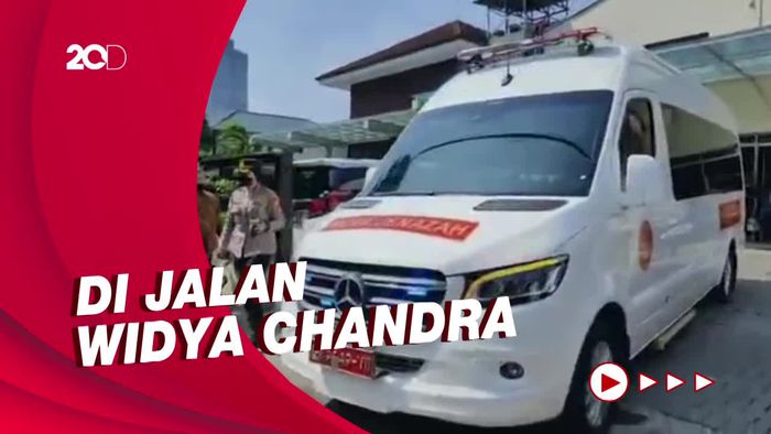Dari RS Abdi Waluyo, Almarhum Tjahjo Kumolo Dibawa ke Rumah Duka
