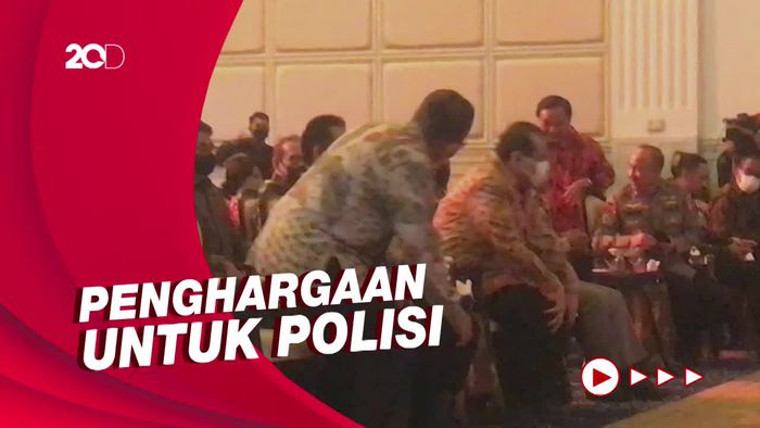 CT Sampai Kapolri Hadiri Penghargaan Hoegeng Award