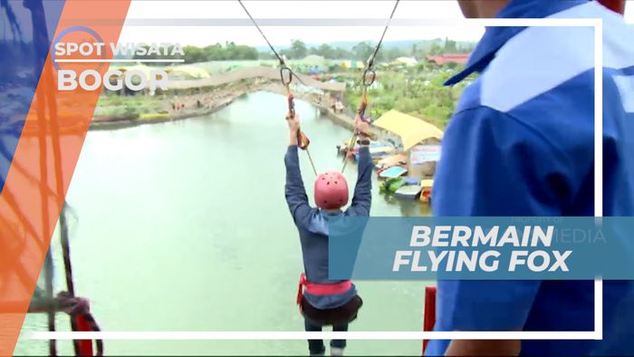 Meluncur dengan Flying Fox Melintasi Danau, Bogor