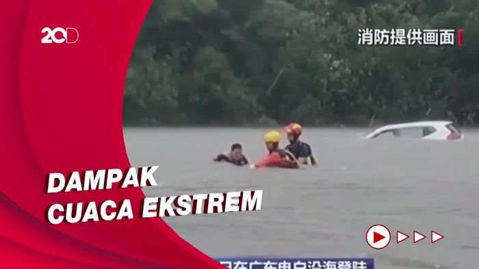 Amukan Siklon Tropis Chaba di China