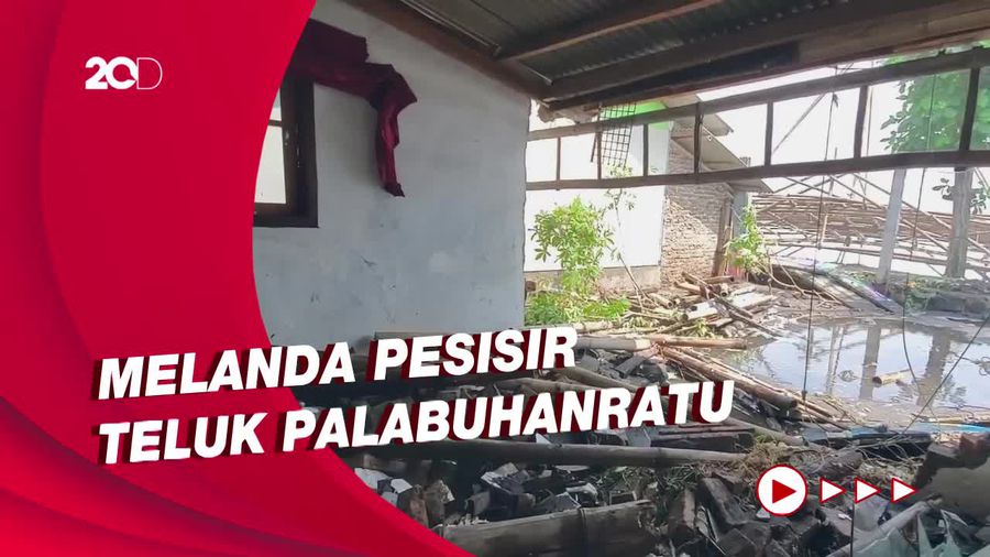 17 Bangunan di Sukabumi Rusak Dihantam Gelombang Tinggi