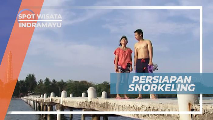Menikmati Jernihnya Air Pantai dengan Snorkeling, Indramayu