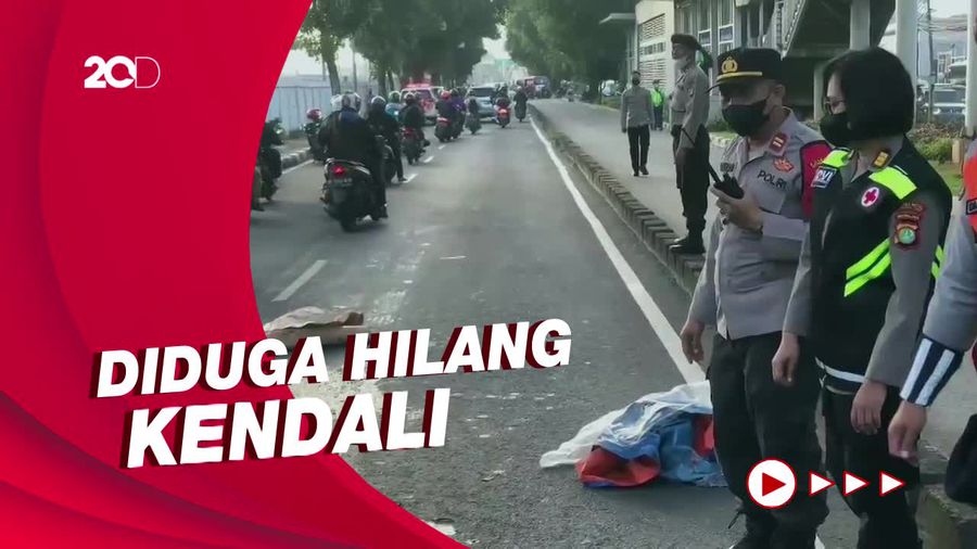 Pemotor Tewas Usai Terjatuh dan Terlindas Truk di Jaktim