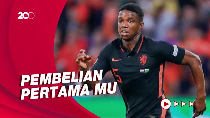 Tyrell Malacia Resmi Berseragam MU
