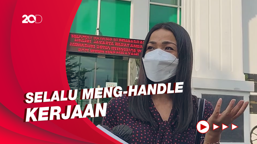 Dukungan Suami untuk Nirina Zubir saat Kawal Sidang Mafia Tanah