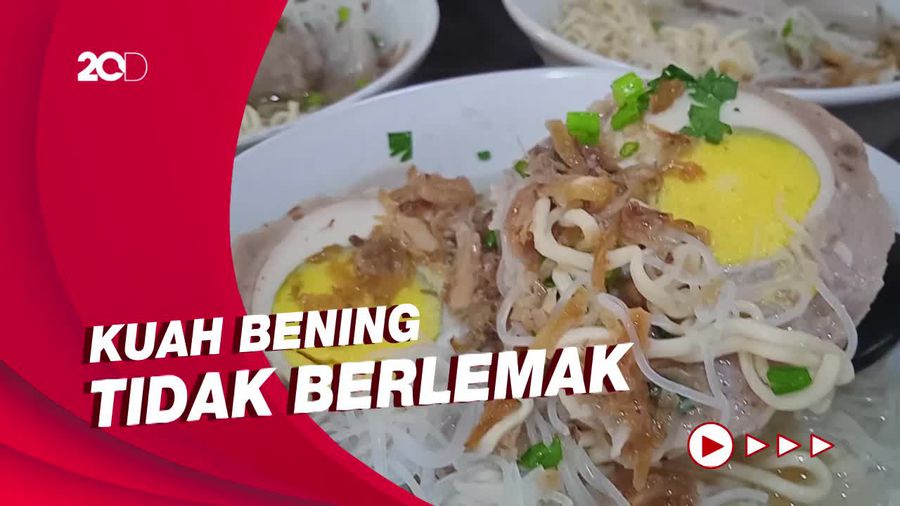 Cita Rasa Bakso Gepeng Tebet yang Jadi Langganan Artis