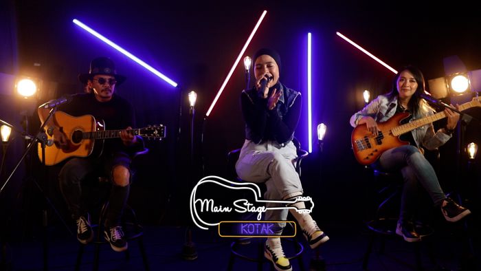 Main Stage Kotak: Hantam - Beraksi (Acoustic Version)