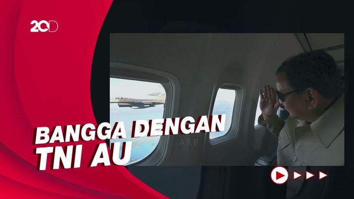 Prabowo Teteskan Air Mata Terharu Disambut Jet Tempur Lanud Iswahyudi