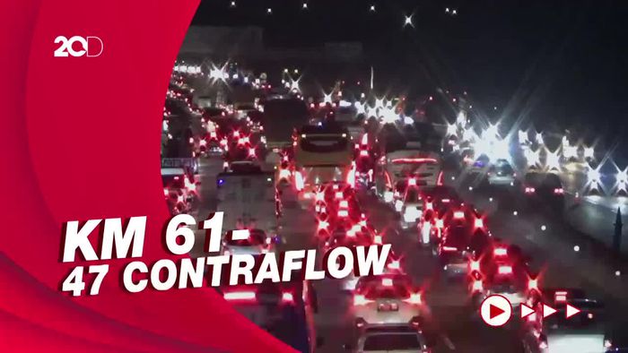 Tol Cikampek Arah Jakarta Padat Merayap