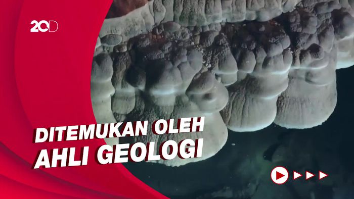Awan Gua Langka Ditemukan di China Selatan