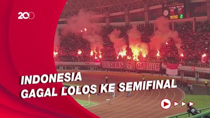 Indonesia Tersingkir, Flare Berkobar di Stadion Patriot