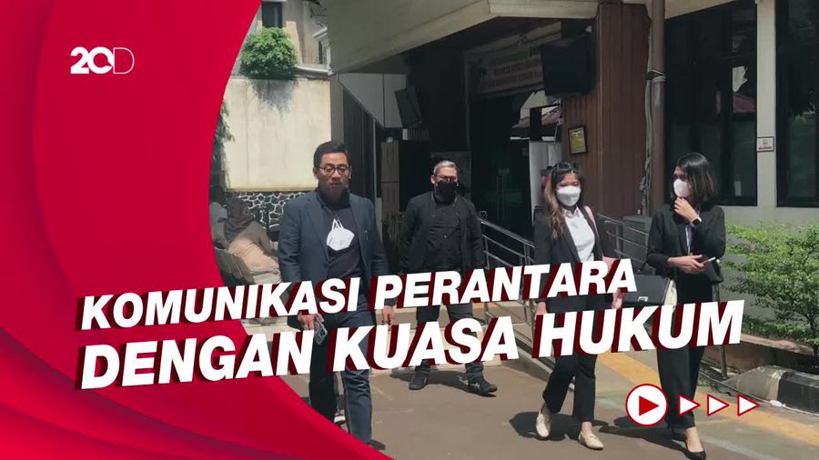 Putuskan Cerai, Dewi Perssik dan Angga Wijaya Tak Lagi Komunikasi