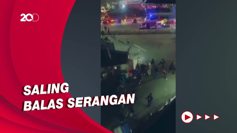 Gegara Salah Paham, 2 Ormas Terlibat Bentrok di Bekasi