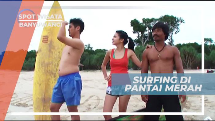 Surfing Menaklukkan Ombak di Pulau Merah Banyuwangi