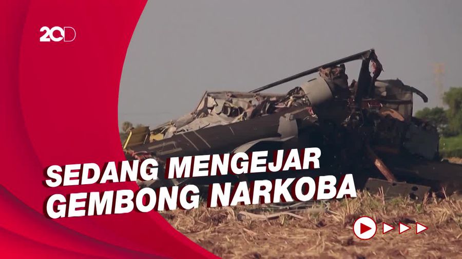 Helikopter Angkatan Laut Meksiko Jatuh, 14 Orang Tewas