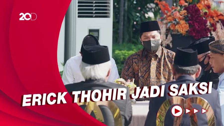 Momen Bahagia Pernikahan Via Vallen dan Chevra Yolandi