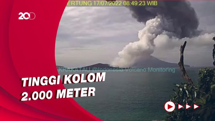 Penampakan Gunung Anak Krakatau Erupsi