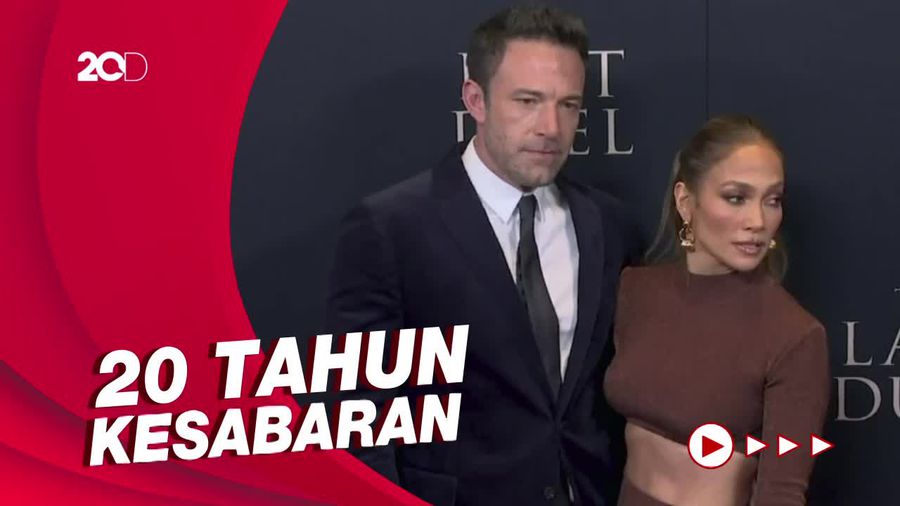 Potret Bahagia Jennifer Lopez-Ben Affleck yang Resmi Menikah