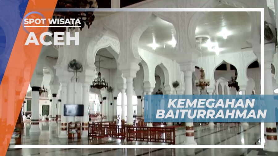 Masjid Baiturrahman Aceh, Berdiri Tegak dengan Arsitektur yang Memukau