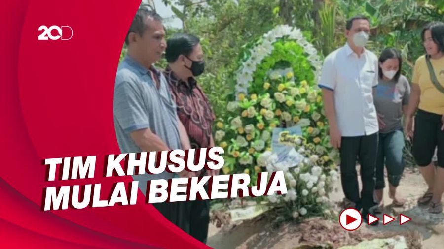 Usut Kasus Polisi Tembak Polisi, Kompolnas Sambangi Rumah Brigadir J