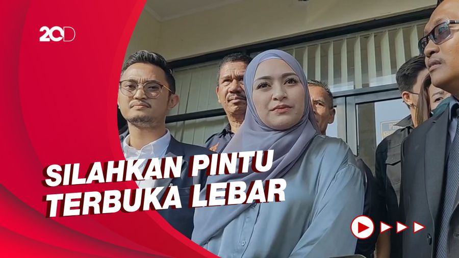 Nathalie Holscher Tak Batasi Sule untuk Bertemu Anak 