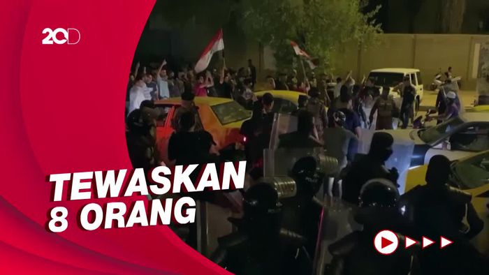 Warga Irak Geruduk Kedutaan Turki Buntut Serangan di Dohuk