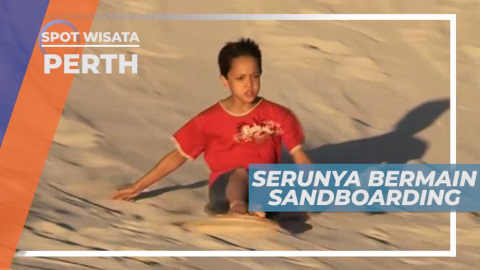 Meluncur Seru Sandboarding di Padang Pasir Perth
