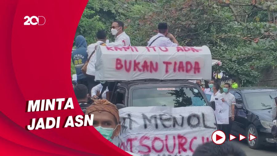 Ribuan Honorer Kesehatan Geruduk DPRD Sukabumi, Desak Diangkat ASN