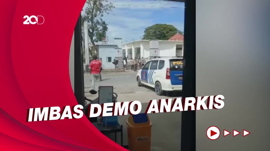 Kampus Unanda Palopo Diserang Warga Buntut Demo Tewaskan Satpam