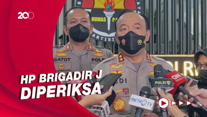 Pakaian hingga Ponsel Brigadir J Kini Tengah Diteliti di Puslabfor