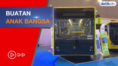 Mewah dan Canggih! Bus Listrik Kuning UI Mejeng di PEVS 2022