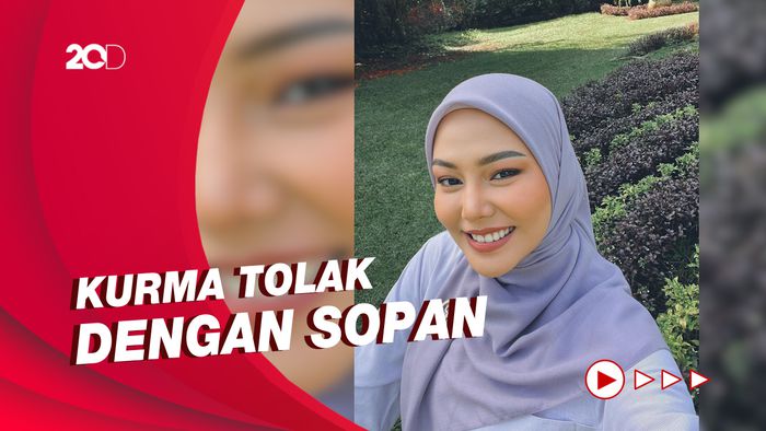 Momen Dara Arafah Ditolak Foto Bareng Kurma di Sudirman