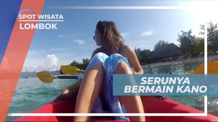 Bermain Kano di Pantai Gili Trawangan Lombok Nusa Tenggara Barat