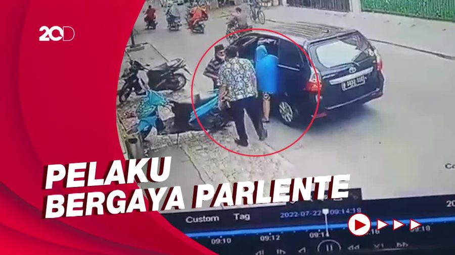 Detik-detik Penghipnotis Bermobil Gasak Kalung Emas Nenek di Jakut