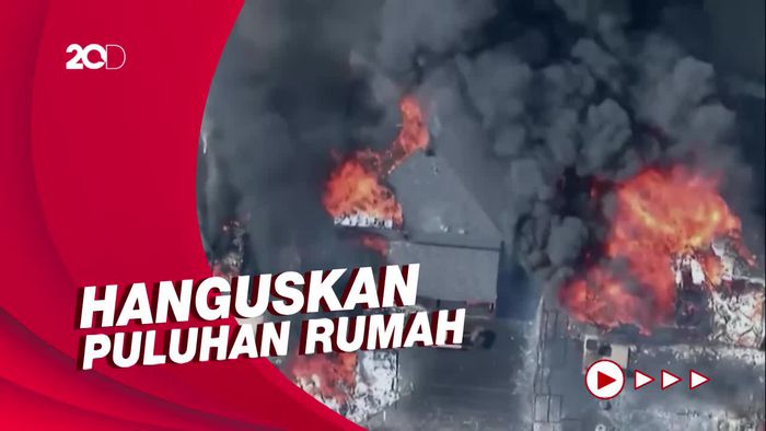 Kebakaran Hutan di Texas Merambah Permukiman Warga
