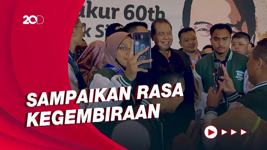 Senangnya CT Menjamu 60 Orang Terpilih untuk Dinner Bareng Dirinya