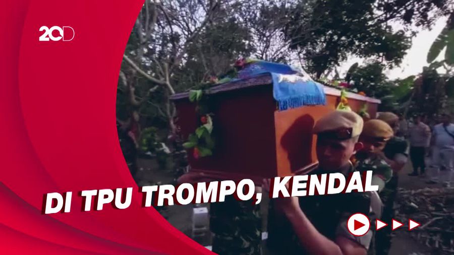 Jenazah Kopda Muslimin Dimakamkan Tanpa Proses Militer