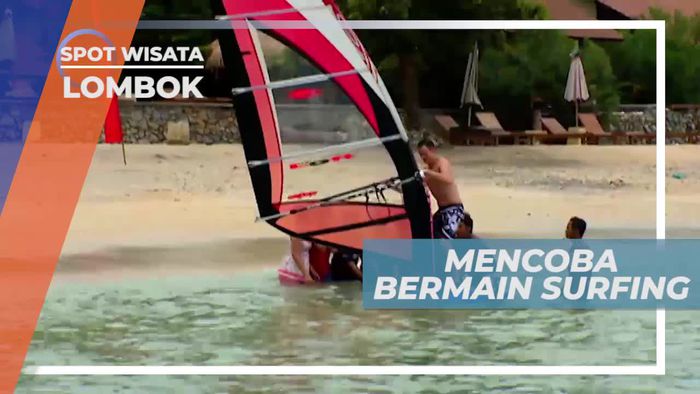 Belajar Surfing di Tepi Pantai, Lombok Nusa Tenggara Barat