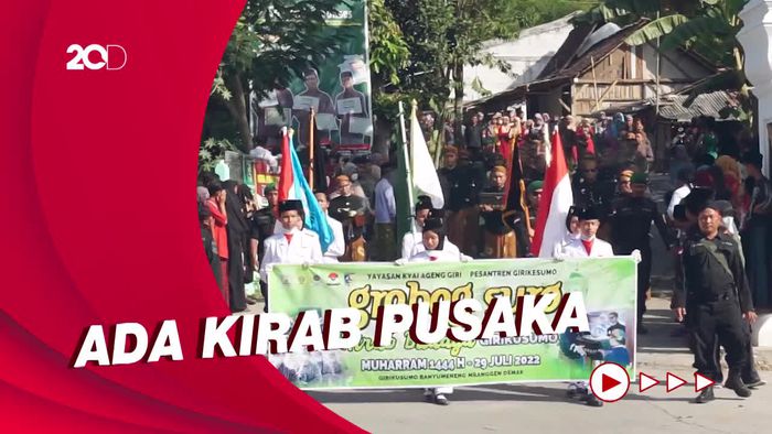 Meriahnya Grebeg Suro di Lingkungan Pesantren Girikusumo Demak
