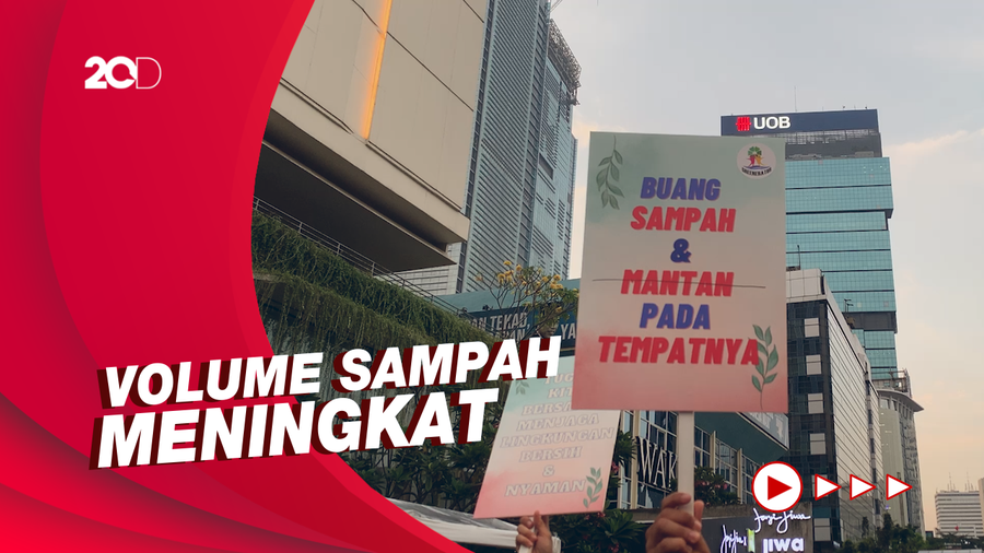 Dinas Lingkungan Hidup Serukan Kampanye Buang Sampah pada Tempatnya di CFW 