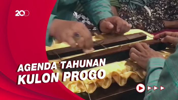Sakralnya Prosesi Jamasan Kitab Daun Lontar Kuno Tiap 1 Suro