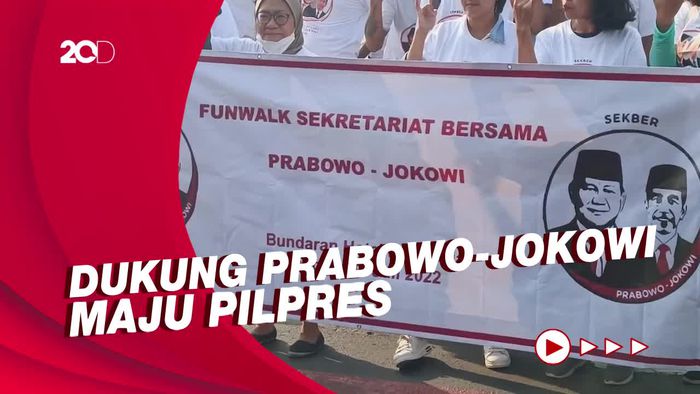 Sekber Bentangkan Spanduk Prabowo-Jokowi di Bundaran HI