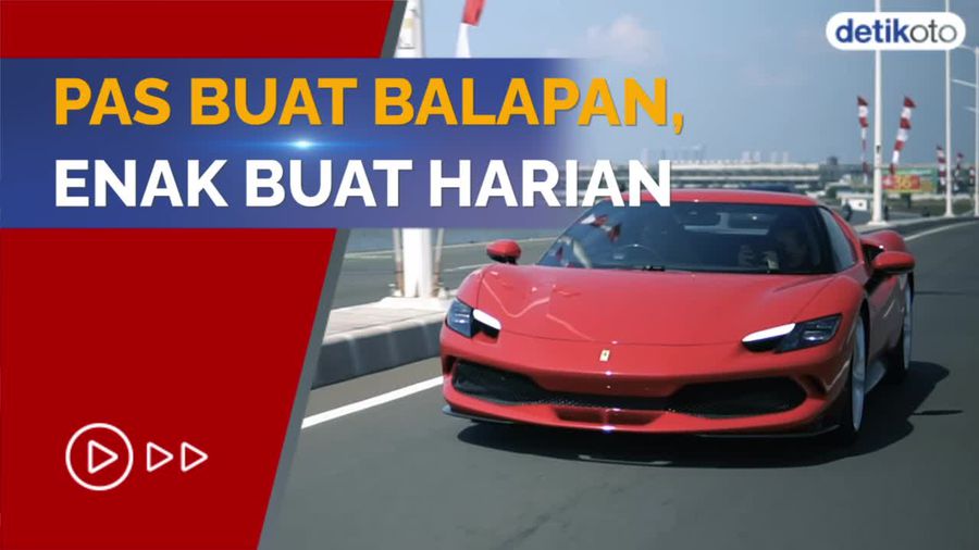 Keliling Jakarta Tanpa Suara dengan Ferrari 296 GTB
