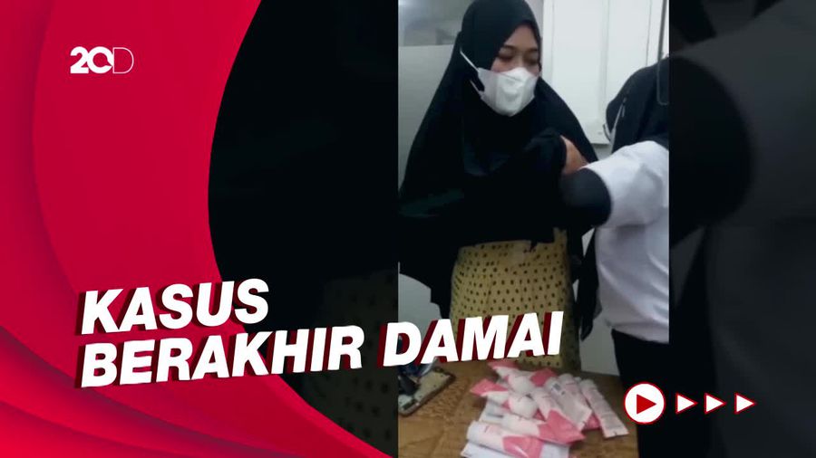 Viral Emak-emak Keciduk Nyolong Kosmetik di Bekasi
