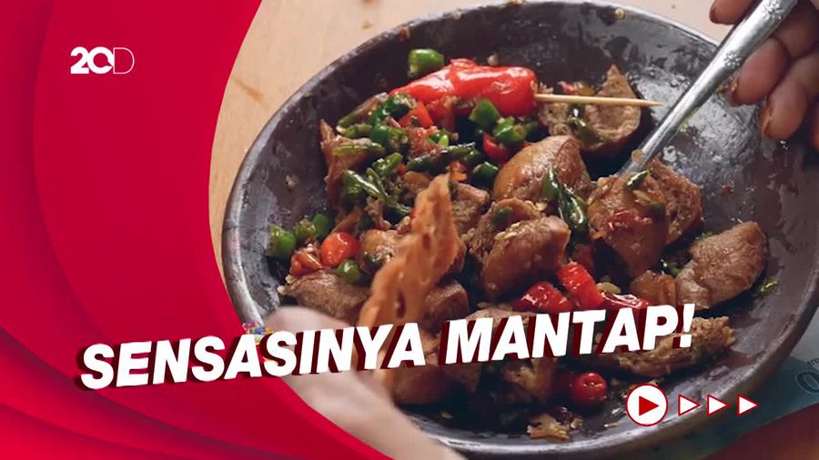 Bikin Laper: Makan Tahu Gejrot Bang Jack yang Super Pedas