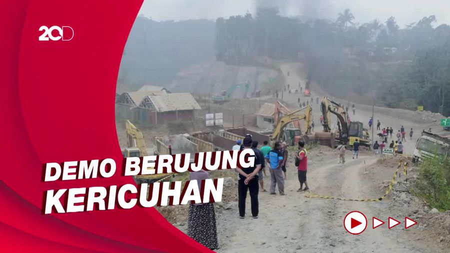 Momen Kericuhan Demo Warga Terdampak Bendungan Bener Purworejo