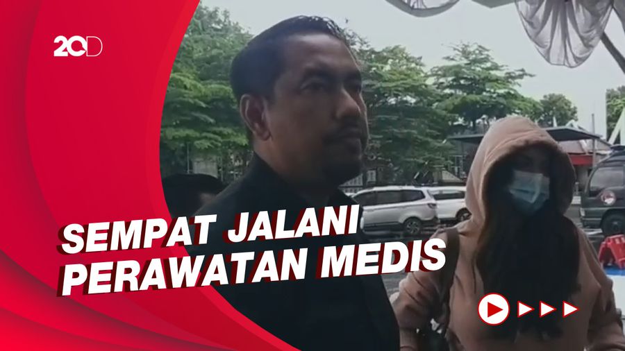 Ayu Aulia Jalani Pemeriksaan Sebagai Tersangka