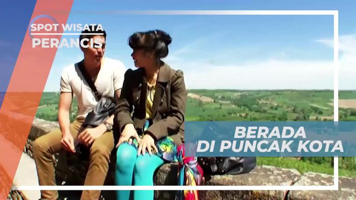 Menikmati Suasana Romantis di Titik Paling Atas Puncak Kota, Perancis