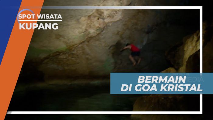 Ke Goa Kristal, Serunya Bermain Air yang Jernih Bak Kristal di Dalam Goa, Kupang